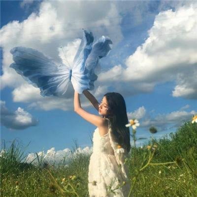 三条黑暗的街道